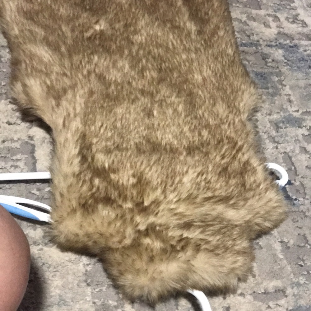 Coat - Picture 4 of 4
